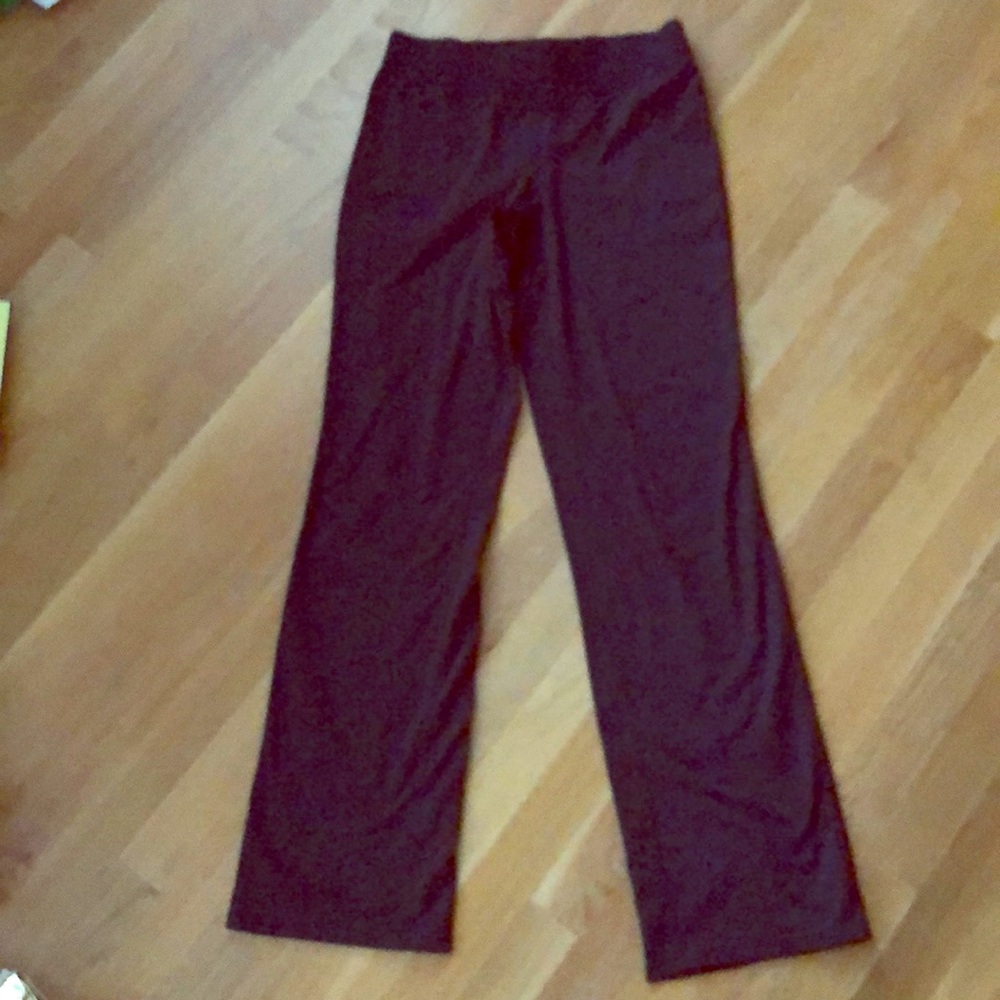 Under Armour training track pants fitted size Med